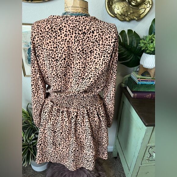 Mittoshop Leopard Cheetah Print Brown Black V Neck Elastic Waist Mini Dress Sz M - Picture 6 of 10